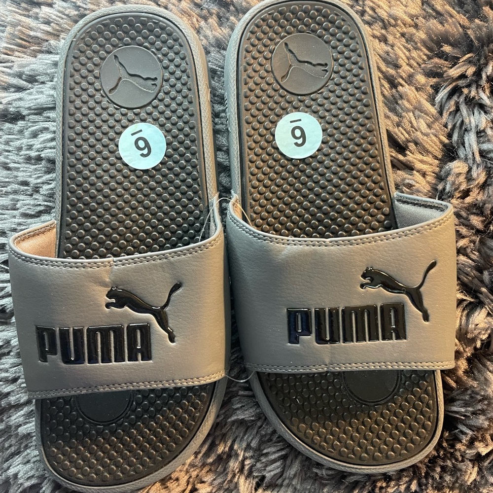 PUMA SLIDE SANDALS